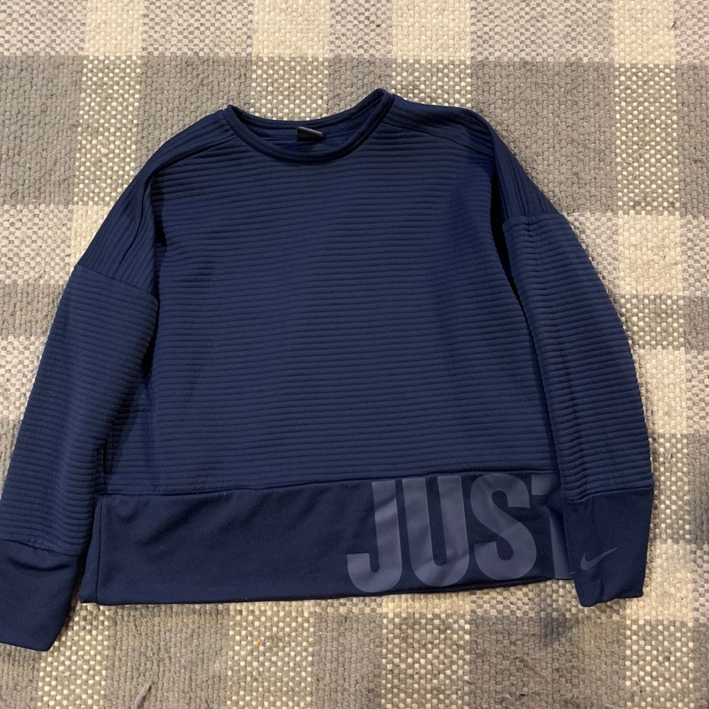 Women’s Nike crew neck